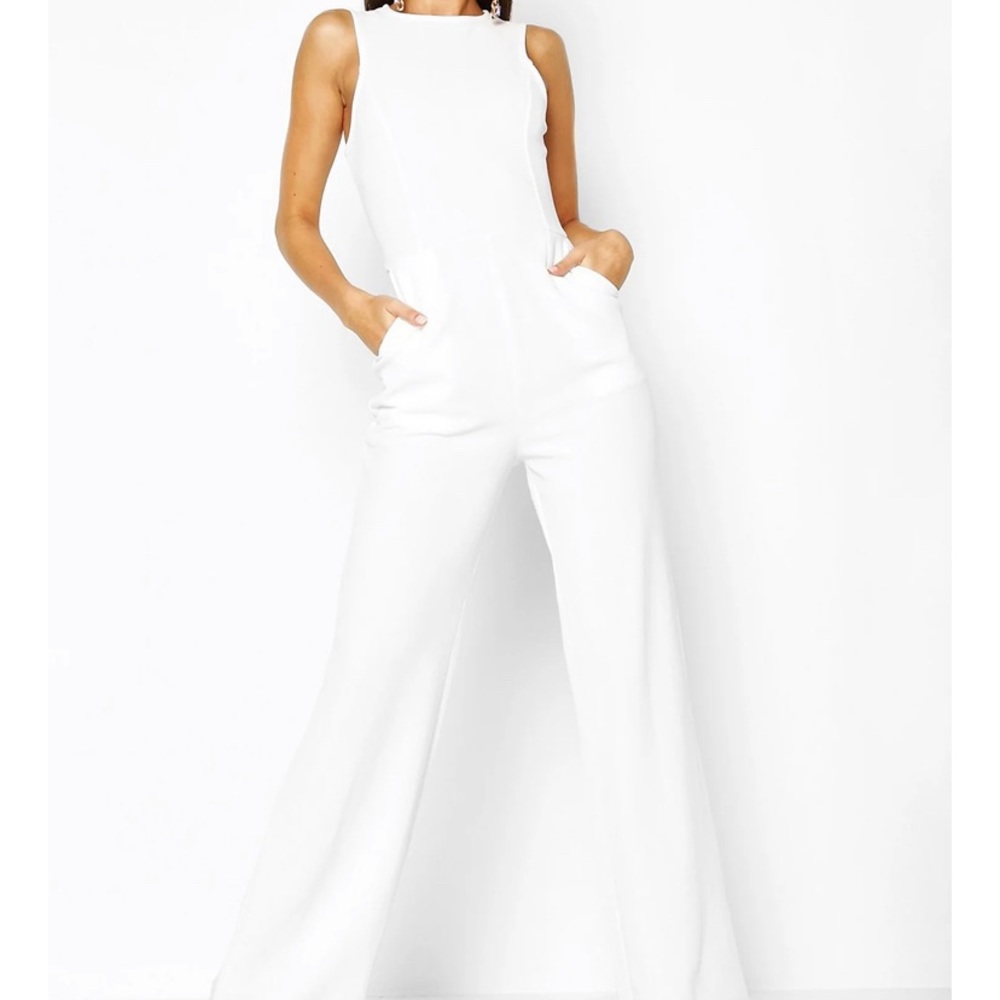 Round Neck Textured Jumpsuit